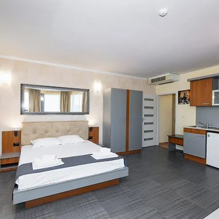 Aparthotel Favorit Sunny Beach