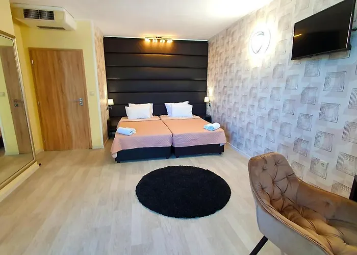 Favorit Apartmanhotel 3*