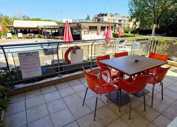 Favorit Apartmanhotel