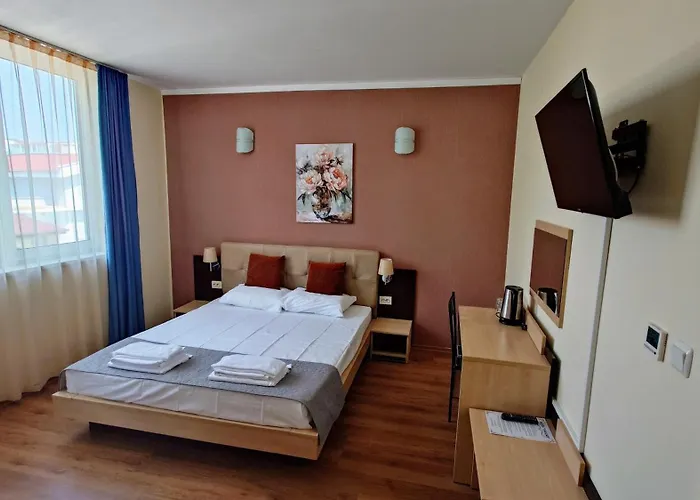 Favorit 3* Napospart