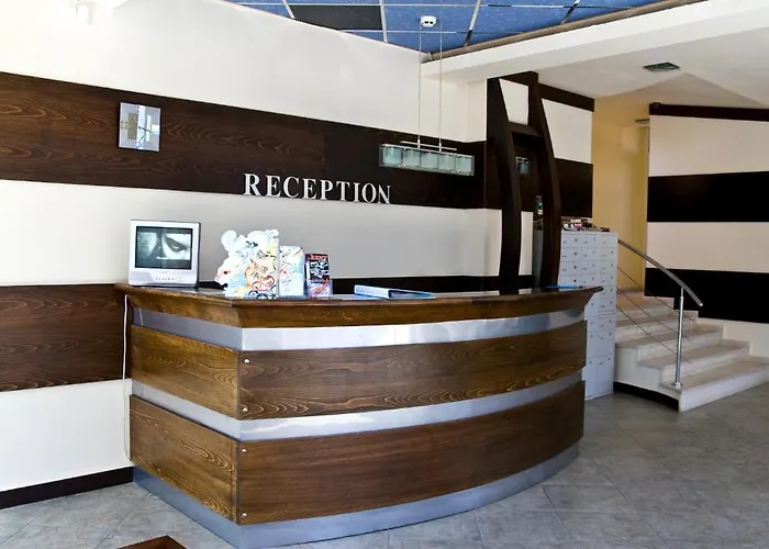 Aparthotel Favorit 3*