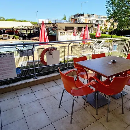 Favorit شقة فندقية